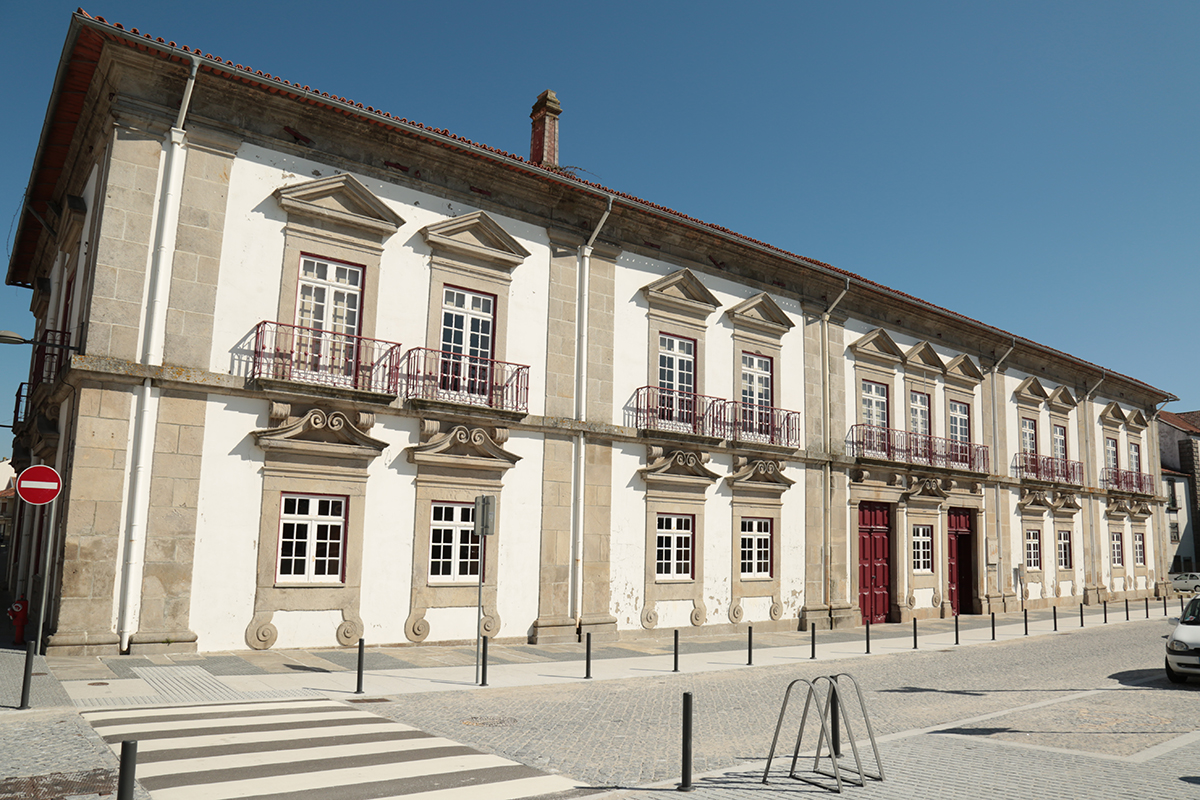Mestrado em Enfermagem Comunitária, na área de Enfermagem de Saúde Familiar